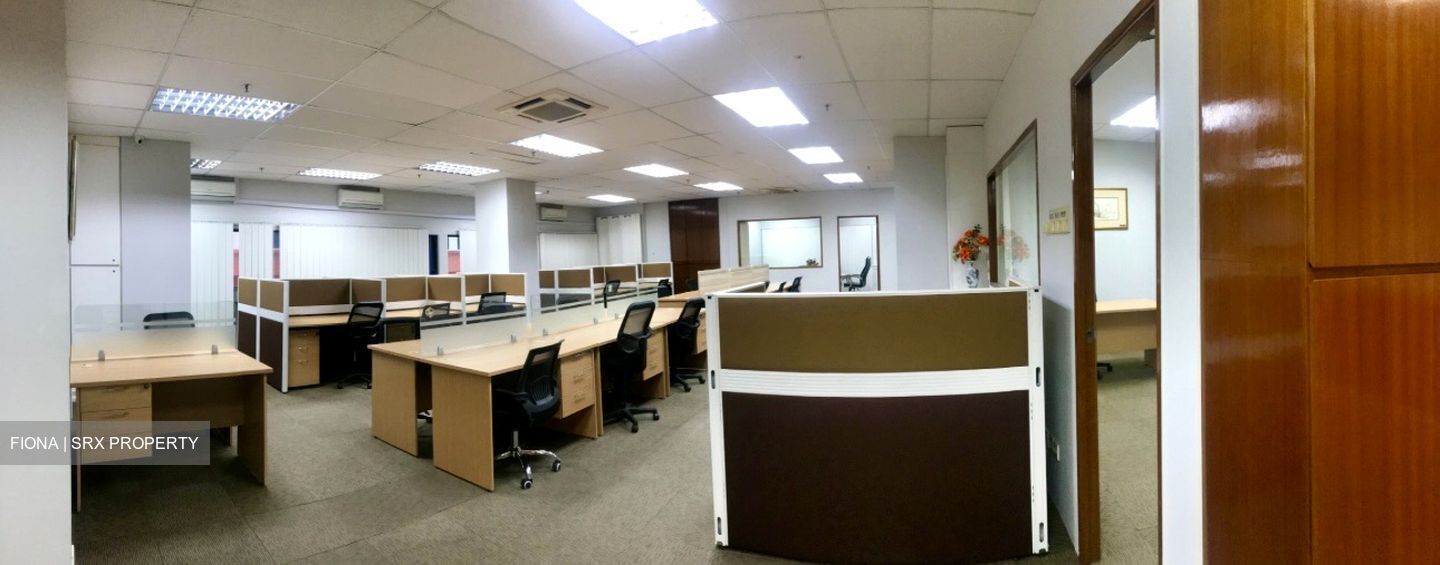 Crystal Time Building (D13), Office #555025411